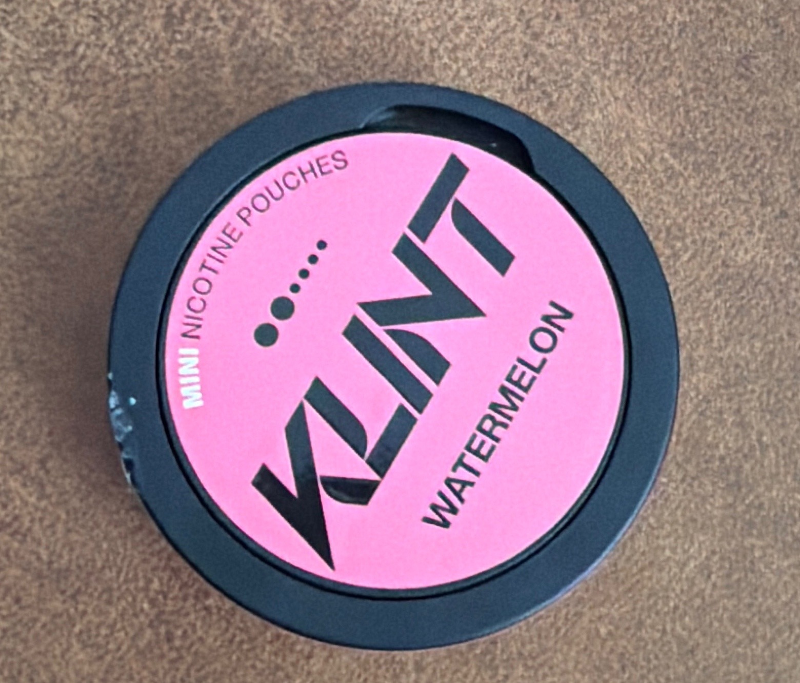 Vorderseite von Mini Nicotine Pouches